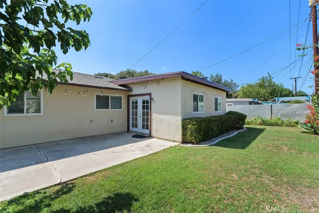 4117 Bel Air, Riverside, California 92503 home-pic-24