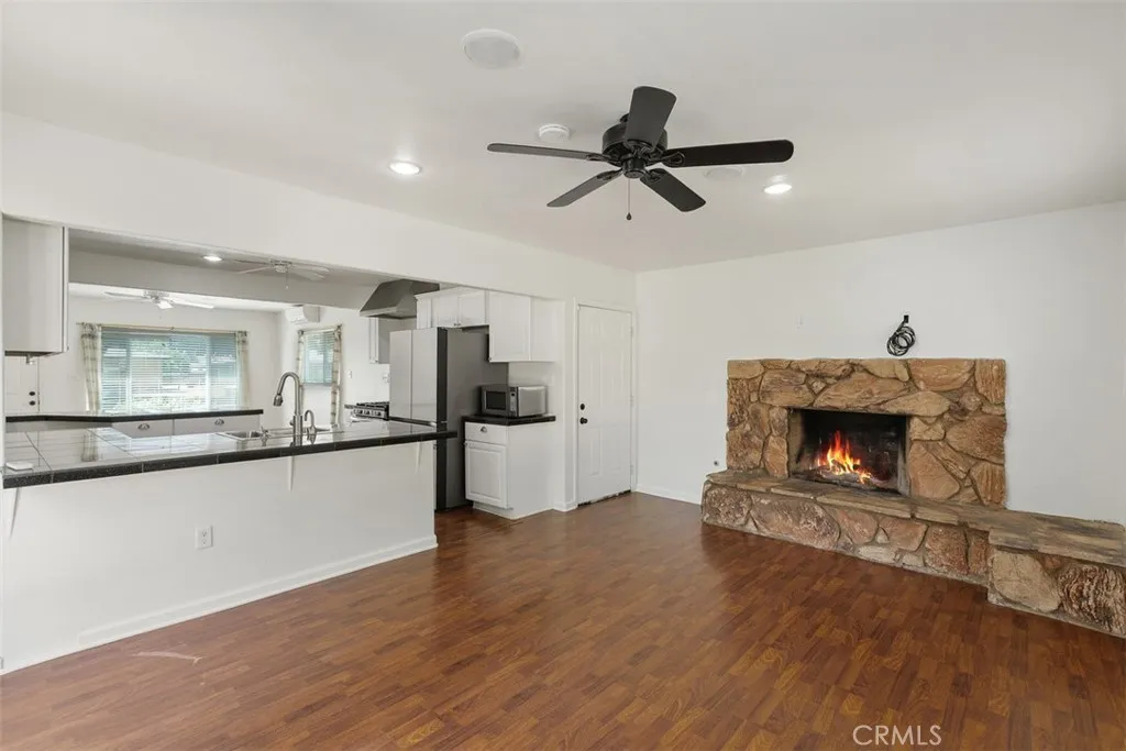 4117 Bel Air, Riverside, California 92503 home-pic-5