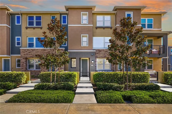 335 Adela, Lake Forest, California 92630