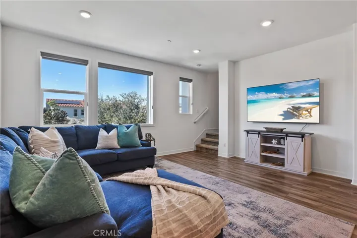 335 Adela, Lake Forest, California 92630