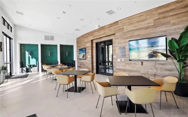 335 Adela, Lake Forest, California 92630