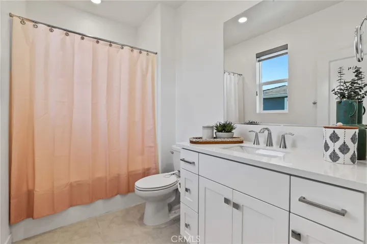 335 Adela, Lake Forest, California 92630