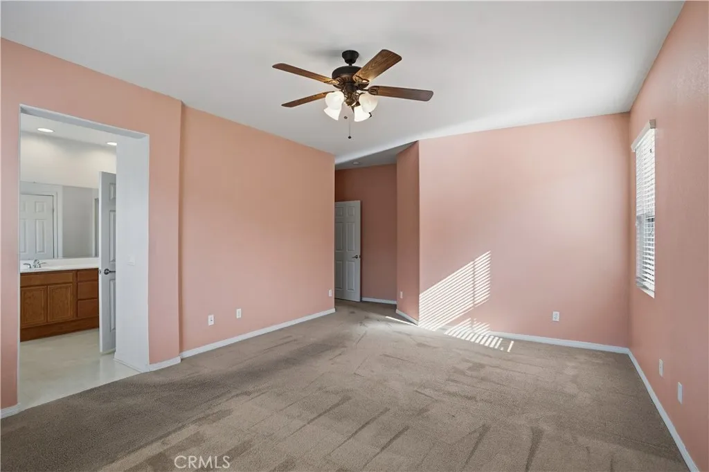 19845 Silverwood Drive, Lake Elsinore, California 92530 home-pic-18
