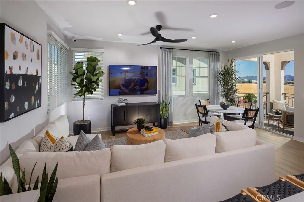 12786 Lomond Way, Eastvale, California 92880 home-pic-2