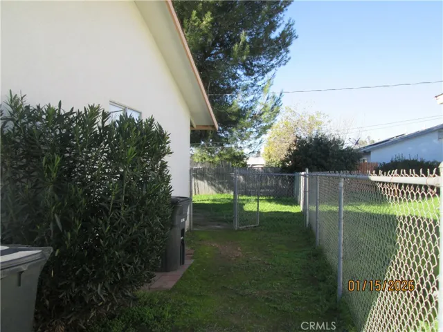 RIGHT SIDE OF HOME