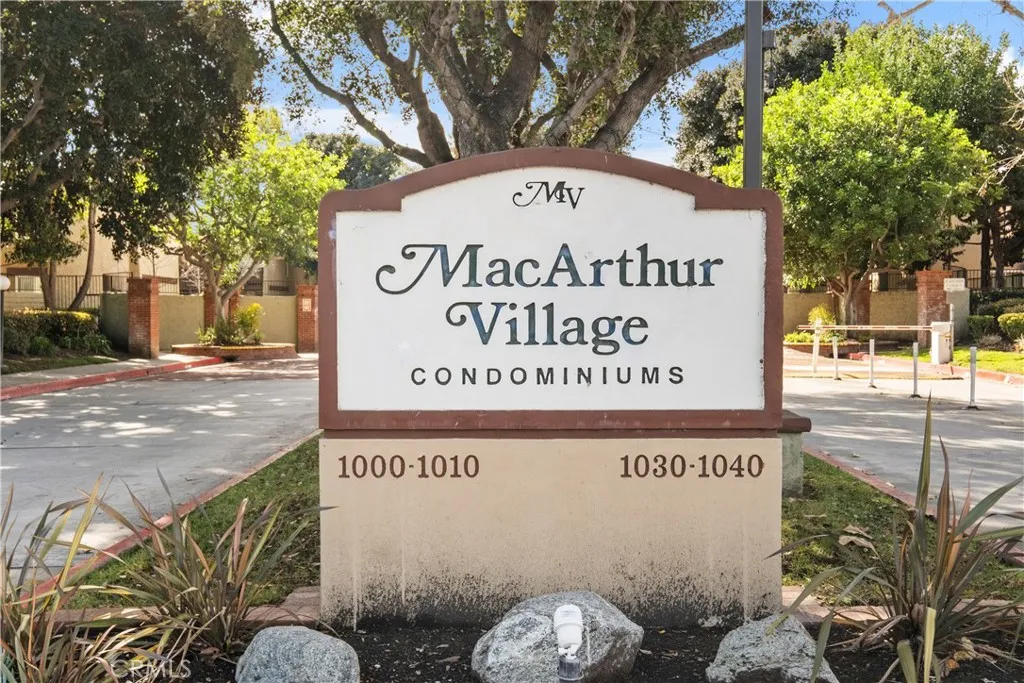 1000 W Macarthur Boulevard 18, Santa Ana, California 92707 home-pic-21