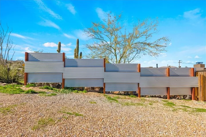 PRIVACY FENCE DRIVEWAY