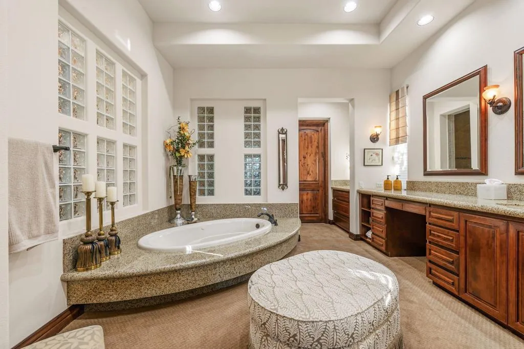 601 Indian Ridge Drive, Palm Desert, California 92211 home-pic-46