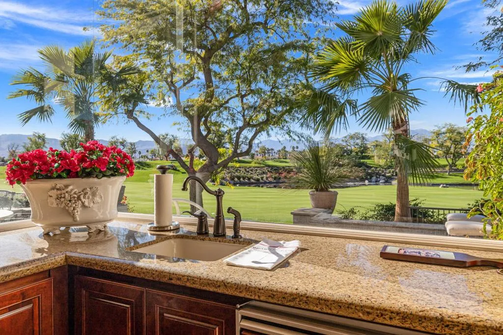 601 Indian Ridge Drive, Palm Desert, California 92211 home-pic-24