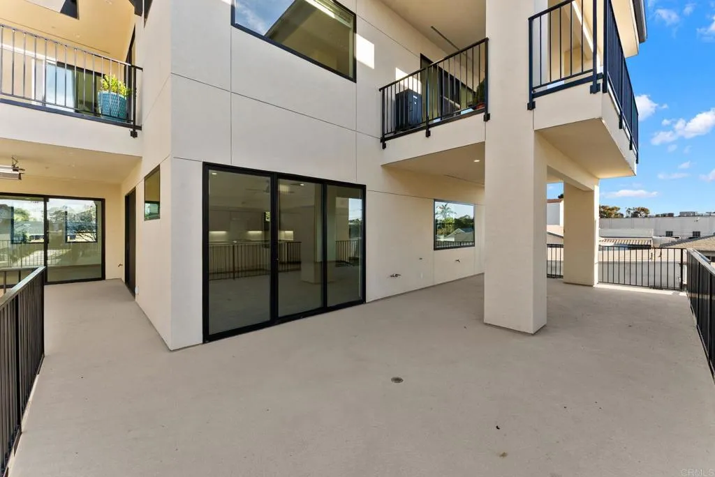2672 Roosevelt Street, Carlsbad, California 92008 home-pic-16
