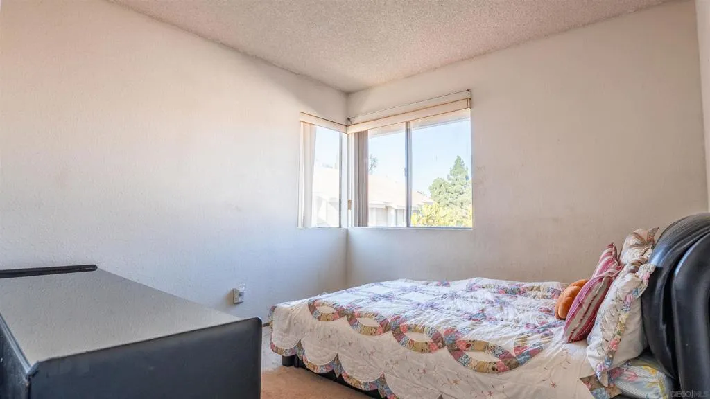 7483 Tooma St  home-pic-29