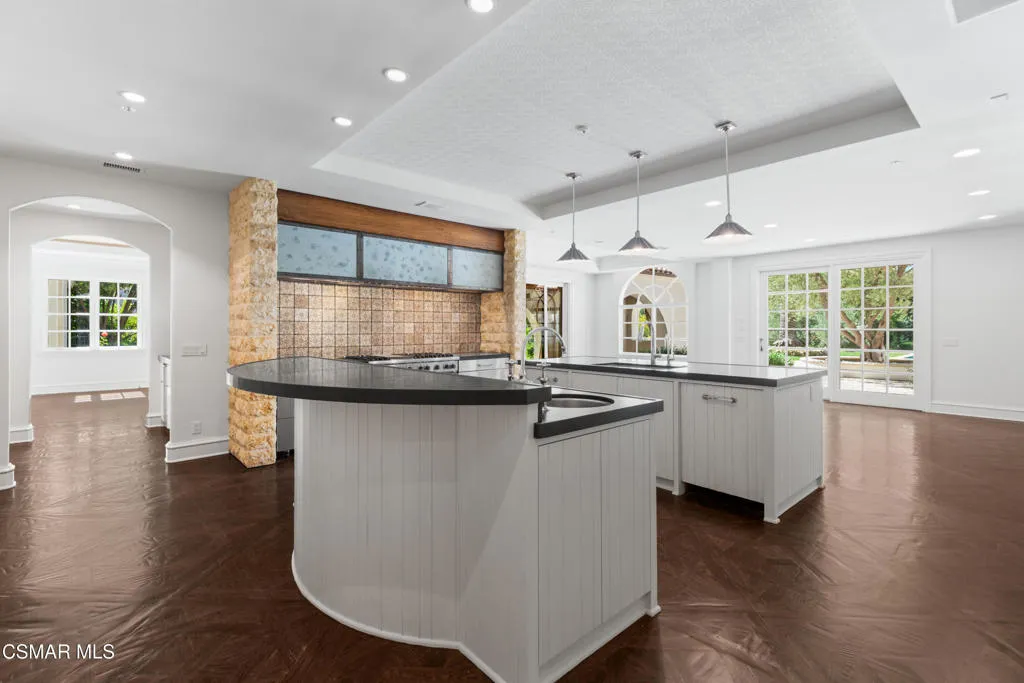 1101 Oak Mirage Place, Westlake Village, California 91362 home-pic-13