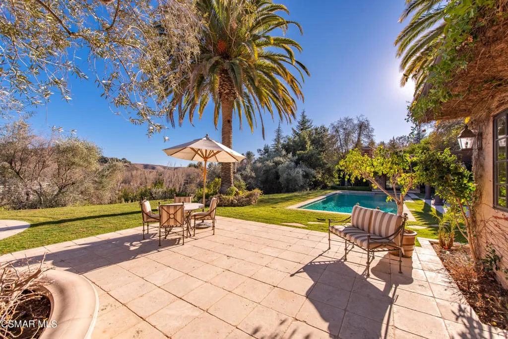 1101 Oak Mirage Place, Westlake Village, California 91362 home-pic-23
