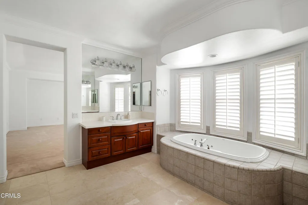 605 Coate Court, Altadena, California 91001 home-pic-29