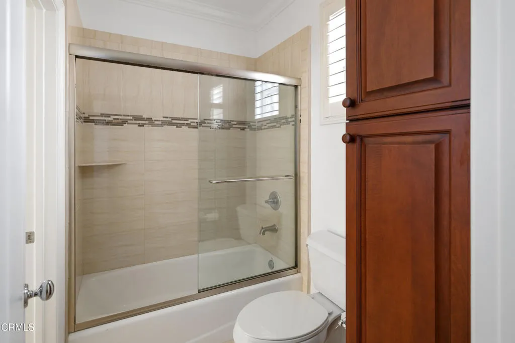605 Coate Court, Altadena, California 91001 home-pic-24