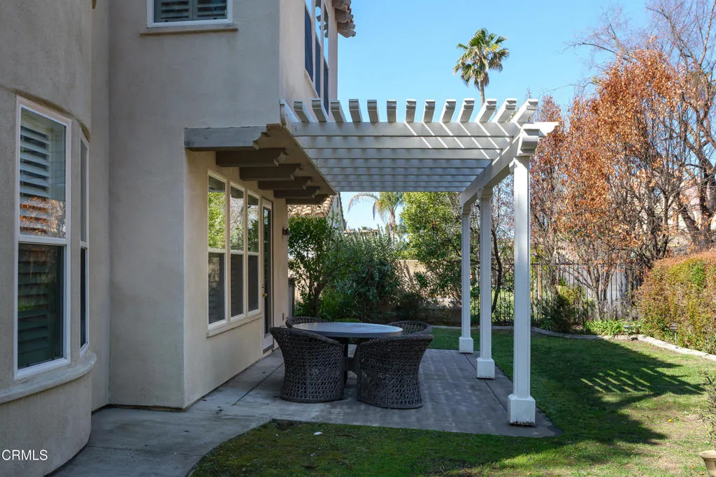 605 Coate Court, Altadena, California 91001 home-pic-36