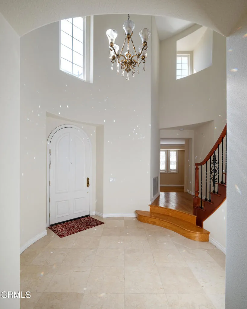 605 Coate Court, Altadena, California 91001 home-pic-4