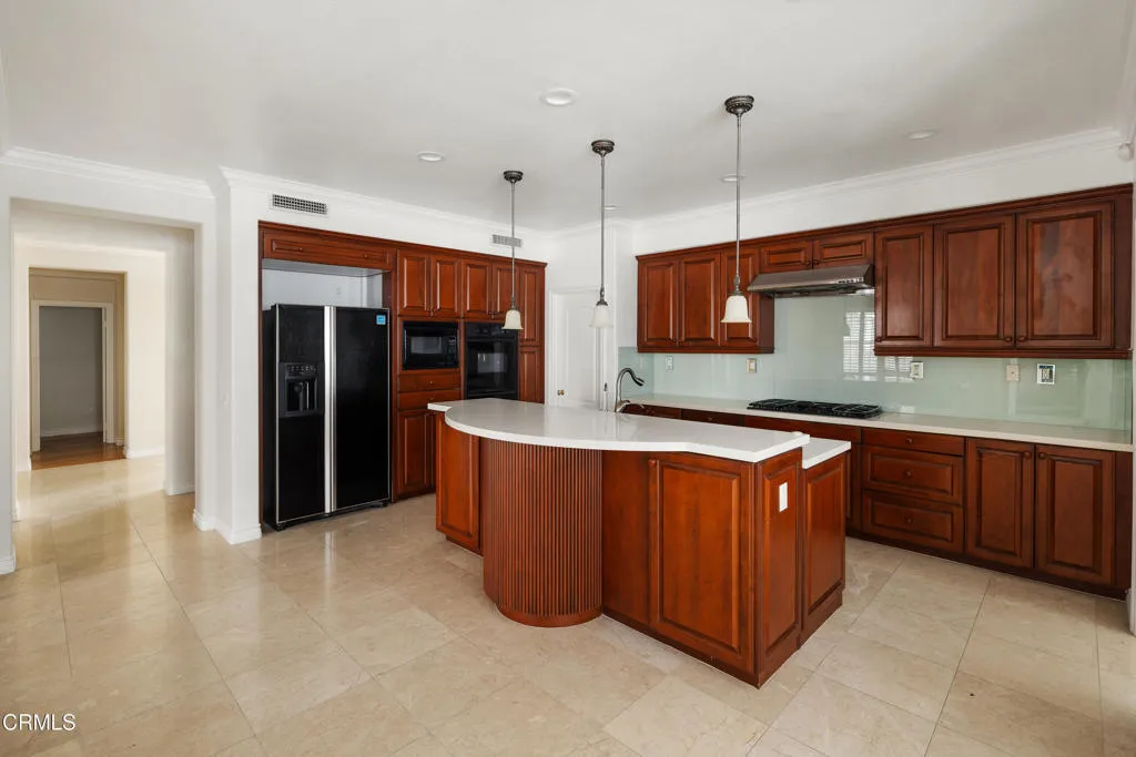 605 Coate Court, Altadena, California 91001 home-pic-10