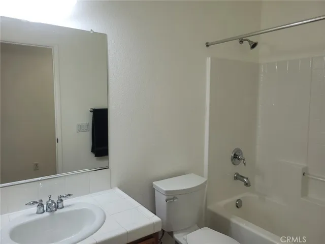 16751 Silica Drive, Victorville, California 92395