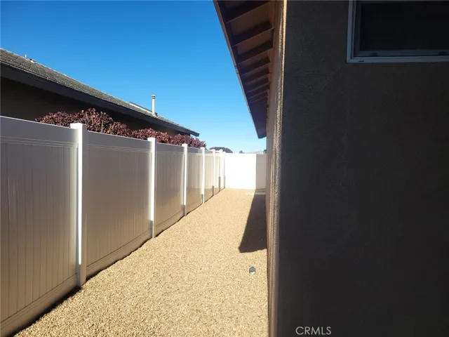 16751 Silica Drive, Victorville, California 92395