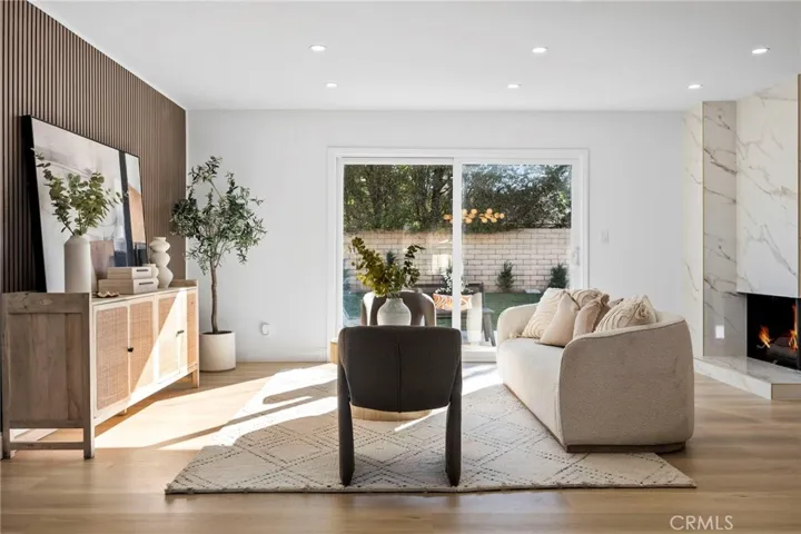 2206 E Athens, Orange, California 92867