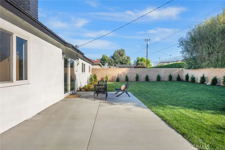 2206 E Athens, Orange, California 92867