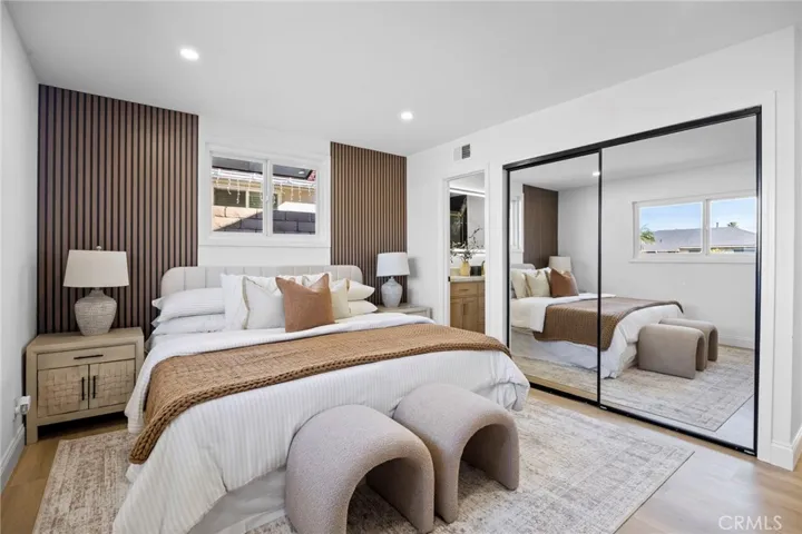 2206 E Athens, Orange, California 92867