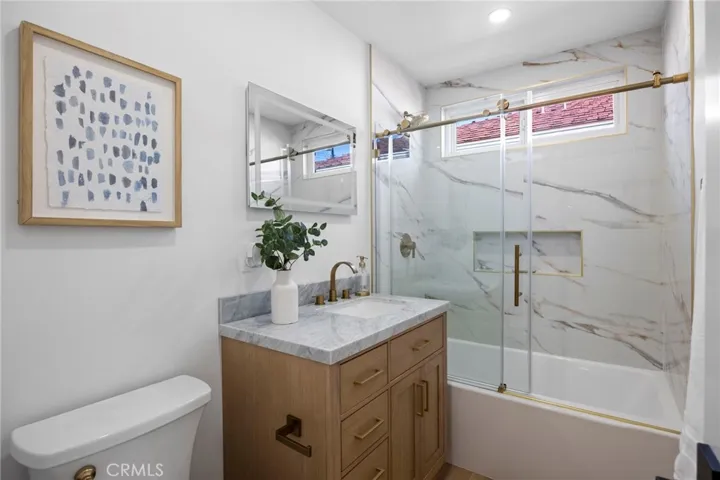 2206 E Athens, Orange, California 92867
