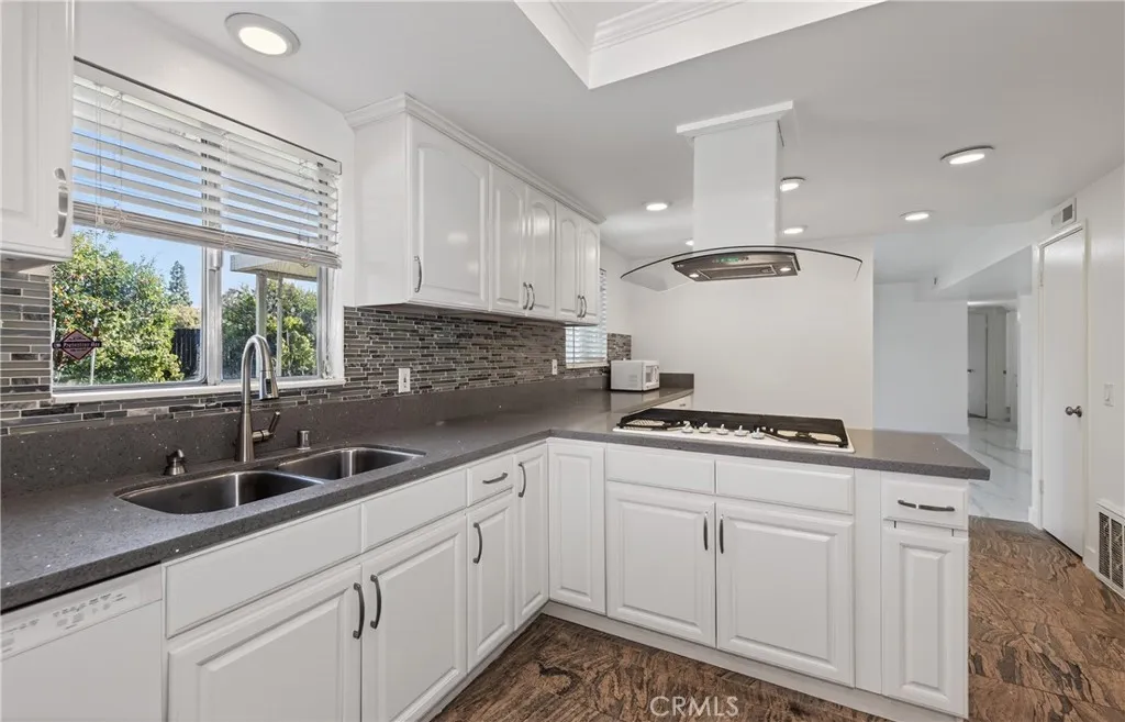 11363 Poplar Street, Loma Linda, California 92354 home-pic-13