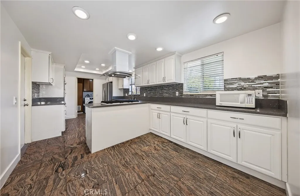 11363 Poplar Street, Loma Linda, California 92354 home-pic-10