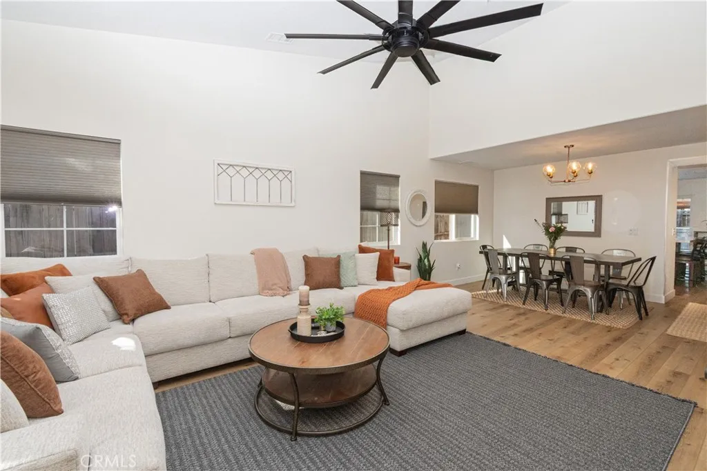 470 Kenton Court, Paso Robles, California 93446 home-pic-4