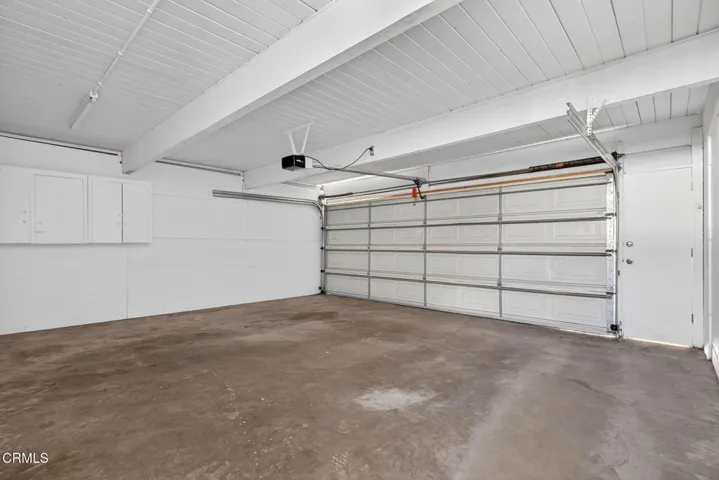 35-web-or-mls-UpmarketMedia-162WAlt-079