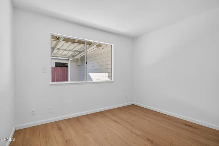 24-web-or-mls-UpmarketMedia-162WAlt-051