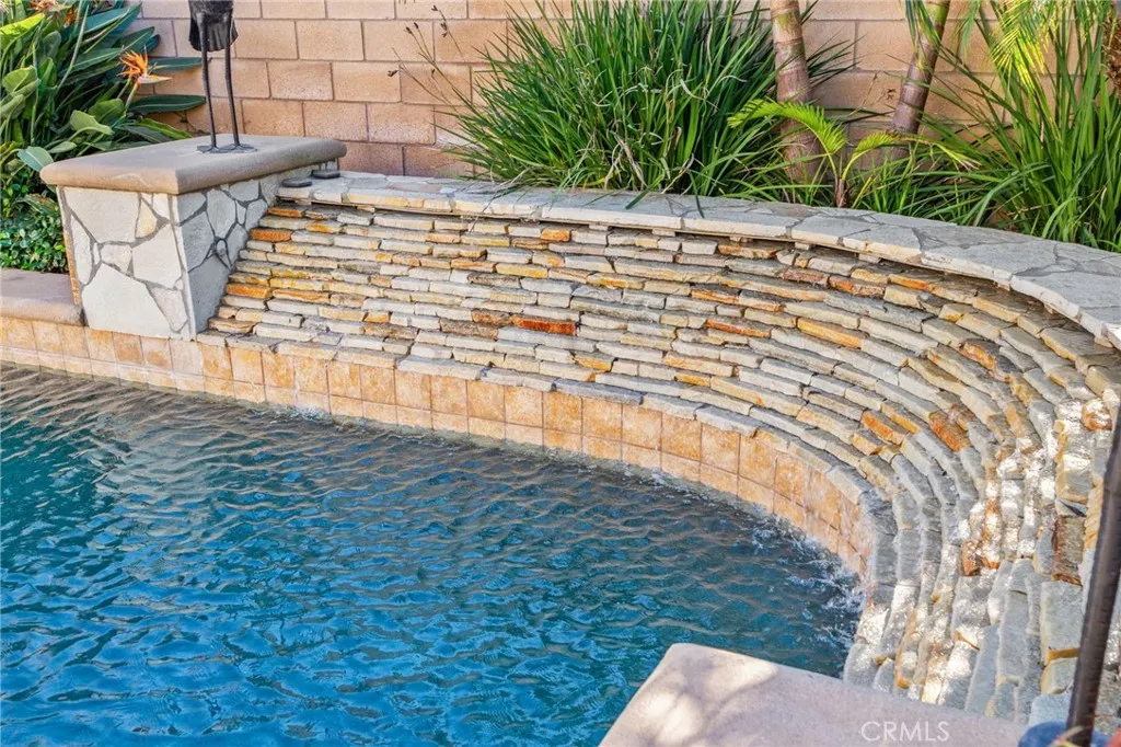14175 Autumn Creek Court, Eastvale, California 92880 home-pic-53