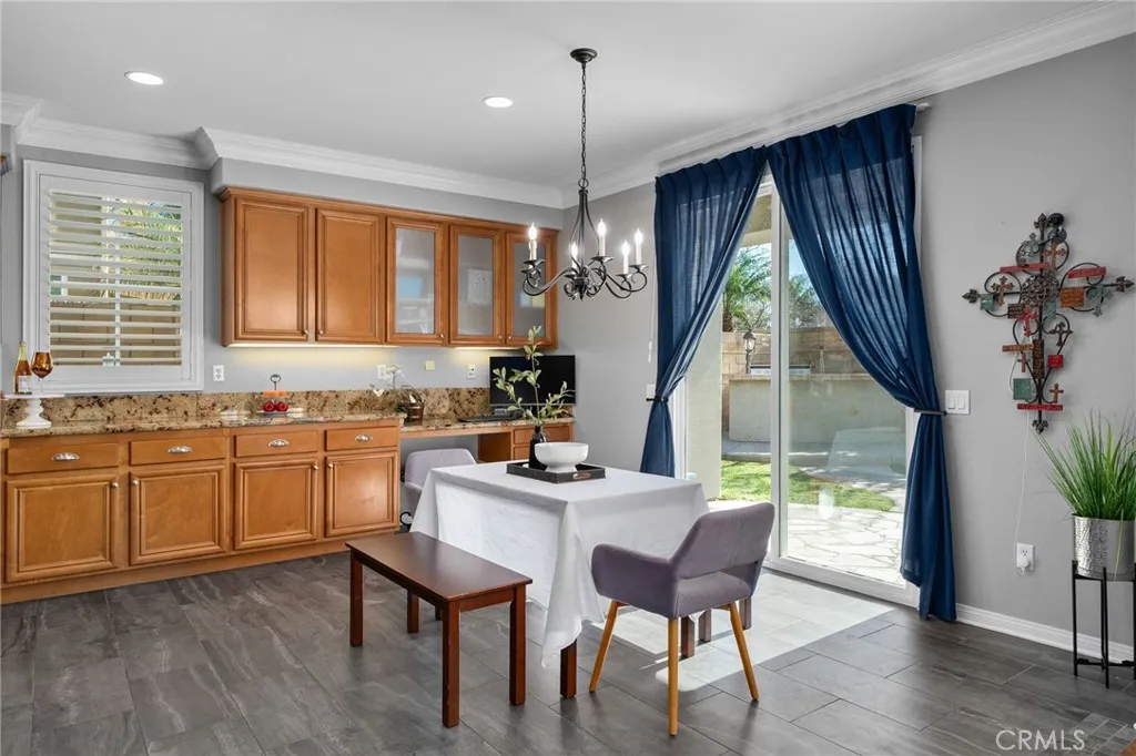 14175 Autumn Creek Court, Eastvale, California 92880 home-pic-19