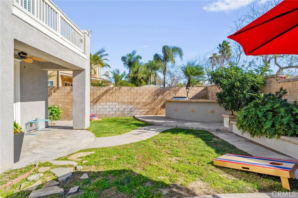 14175 Autumn Creek Court, Eastvale, California 92880 home-pic-48