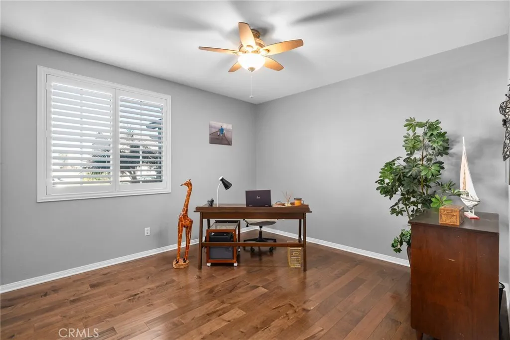 14175 Autumn Creek Court, Eastvale, California 92880 home-pic-11