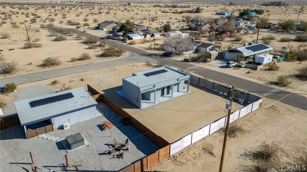 5090 1st E, Joshua Tree, California 92252 home-pic-10