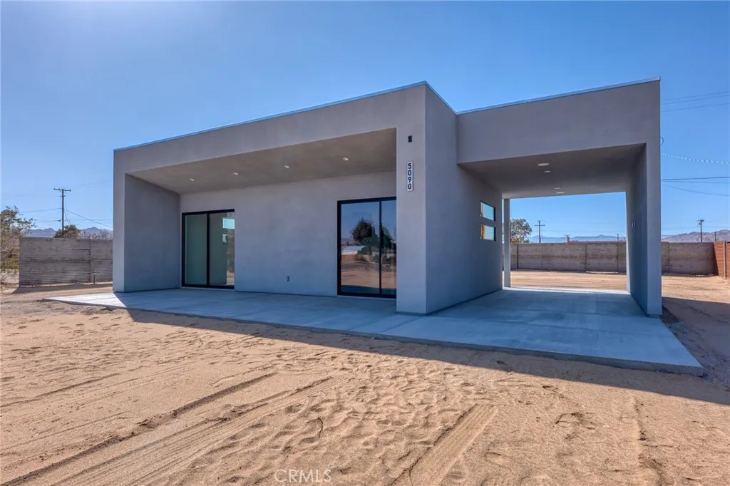 5090 1st E, Joshua Tree, California 92252 home-pic-1
