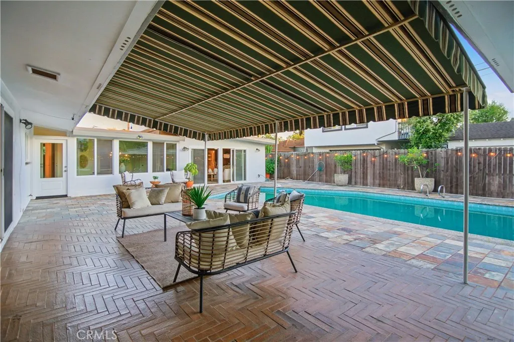 350 Pomona Avenue, Long Beach, California 90803 home-pic-26