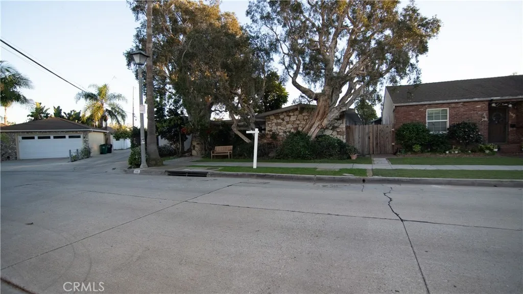 350 Pomona Avenue, Long Beach, California 90803 home-pic-31