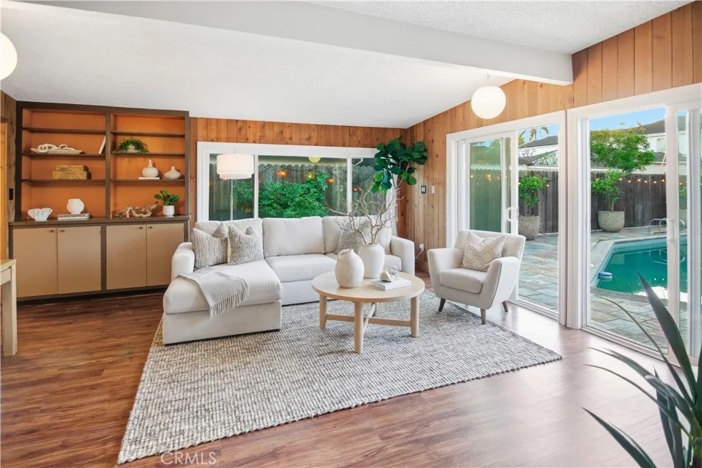 350 Pomona Avenue, Long Beach, California 90803 home-pic-21