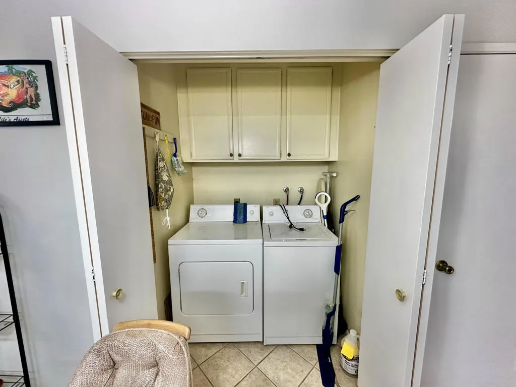 1679 Sunflower Court N, Palm Springs, California 92262 home-pic-15