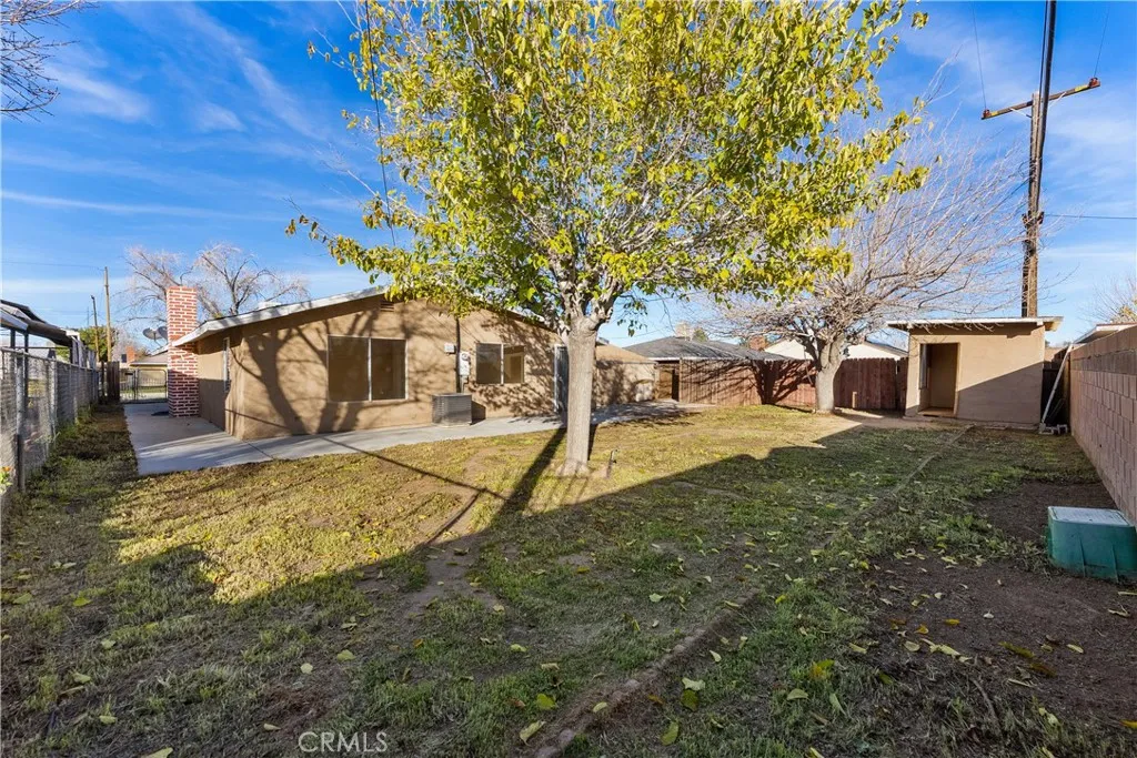 1252 E Avenue R6, Palmdale, California 93550 home-pic-32