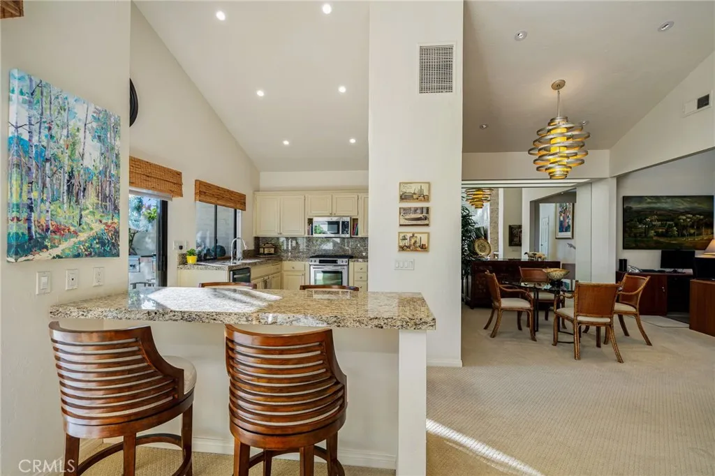 236 Wild Horse Drive, Palm Desert, California 92211 home-pic-12