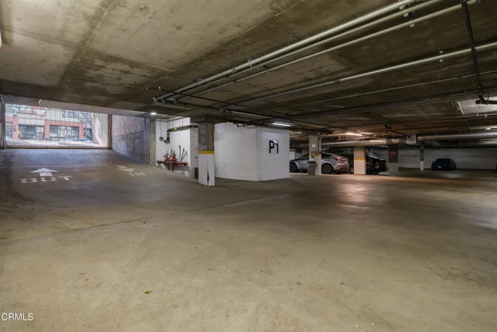 Gated 2 parking spaces