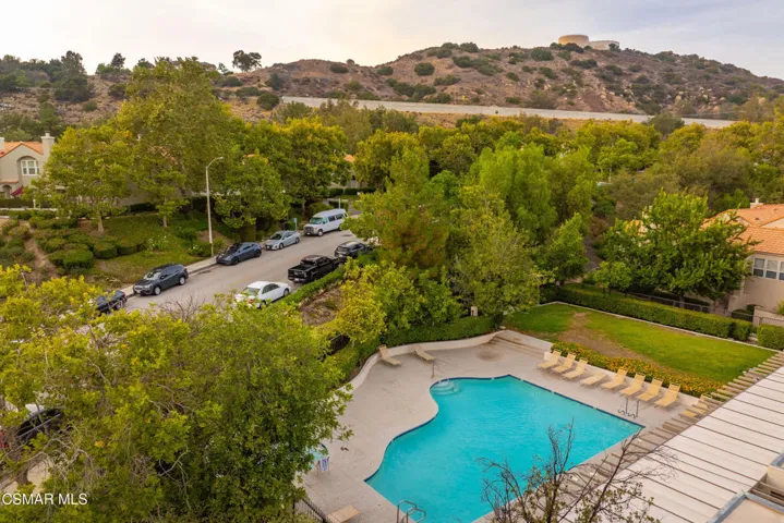 22203 Shadow Valley Cir Chatsworth-54