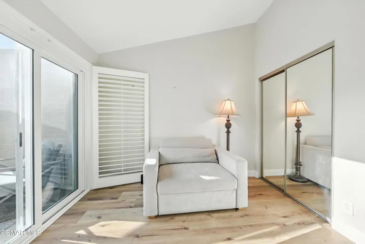 22203 Shadow Valley Cir Chatsworth-28