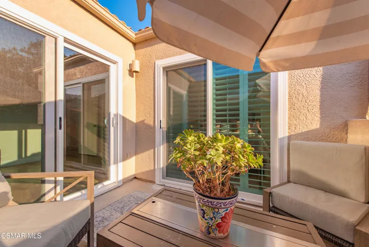 22203 Shadow Valley Cir Chatsworth-27