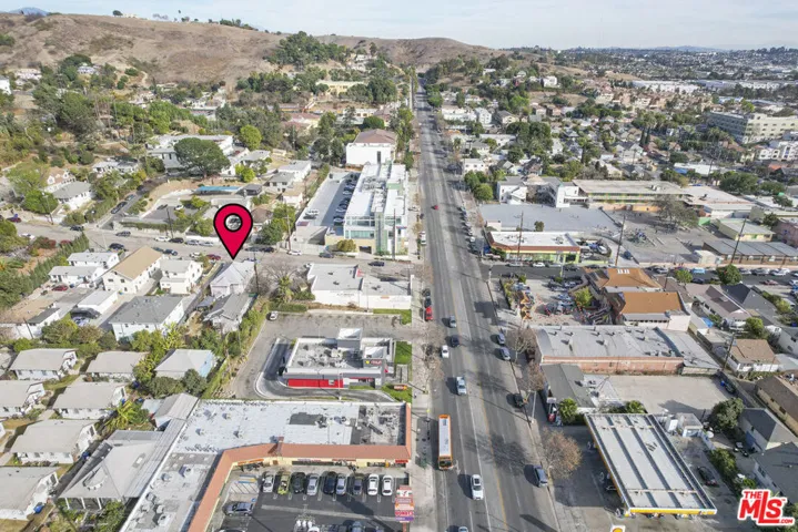 2415 N Gates Street, Los Angeles, California 90031